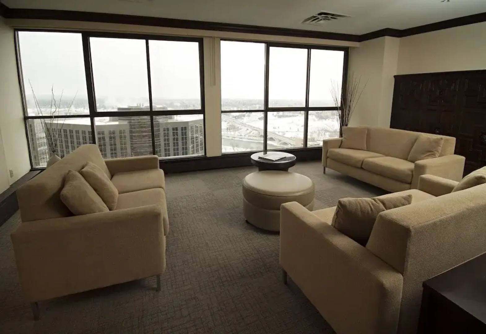 International Hotel Calgary