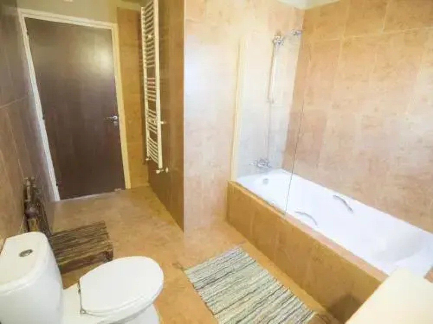 Sunshine Luxury House