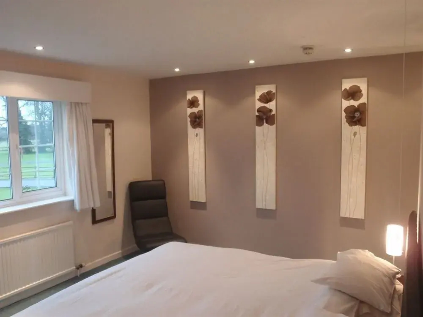 The Shaw Country Hotel