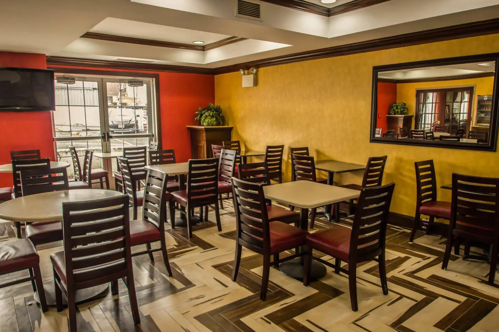 Quality Suites NYC Gateway