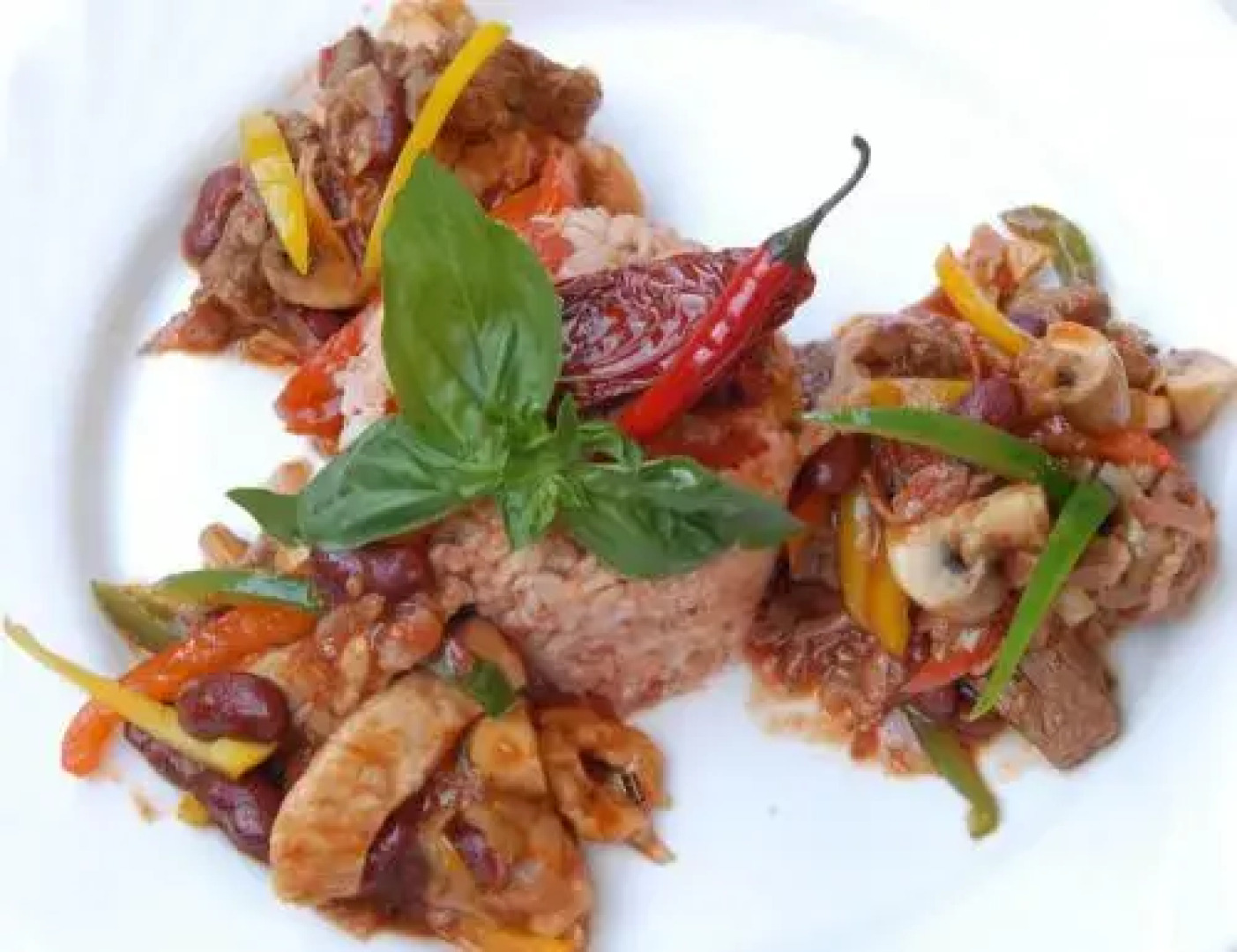 Kaloz Fregatt Panzio & Etterem