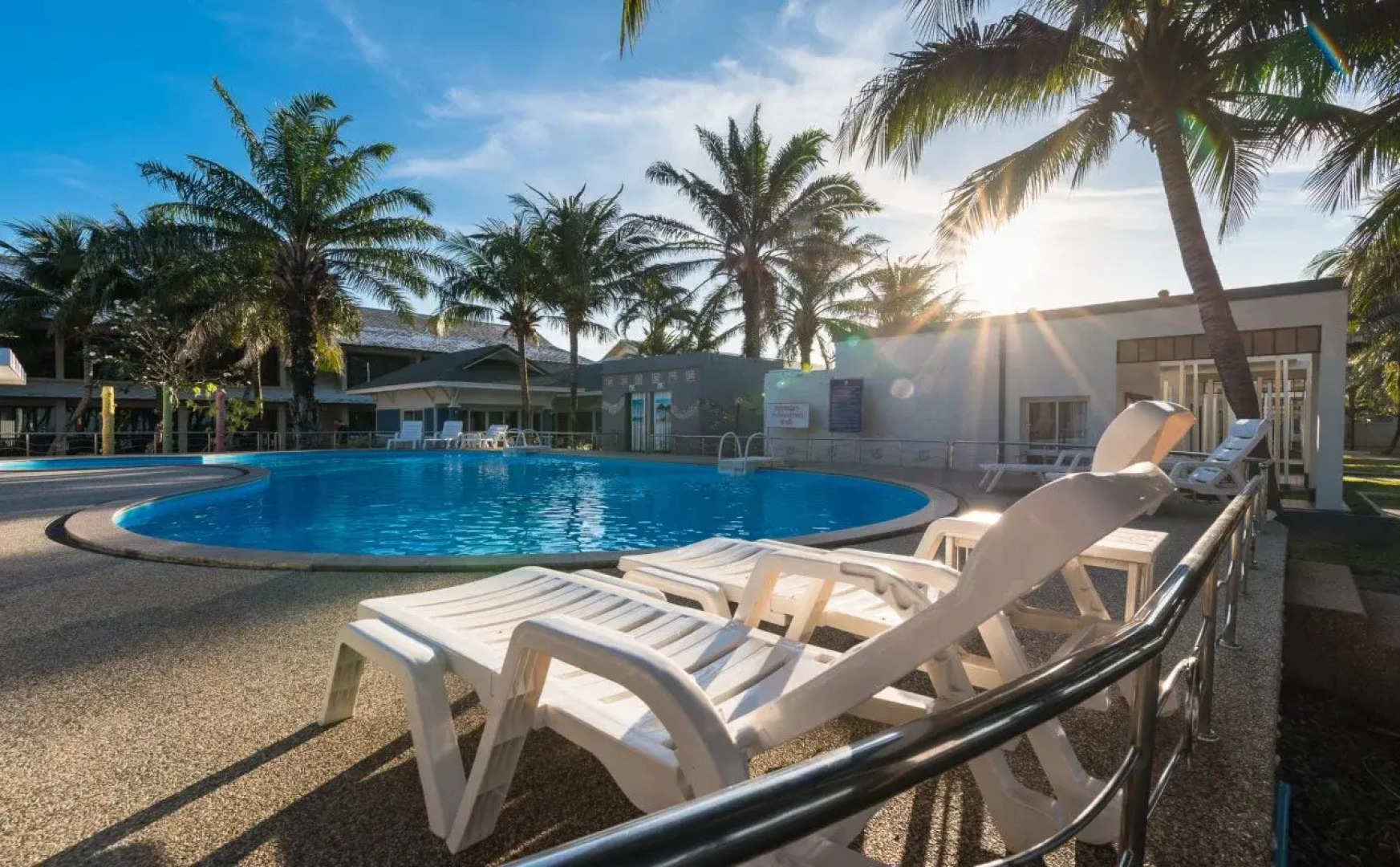 Chaolao Tosang Beach Hotel