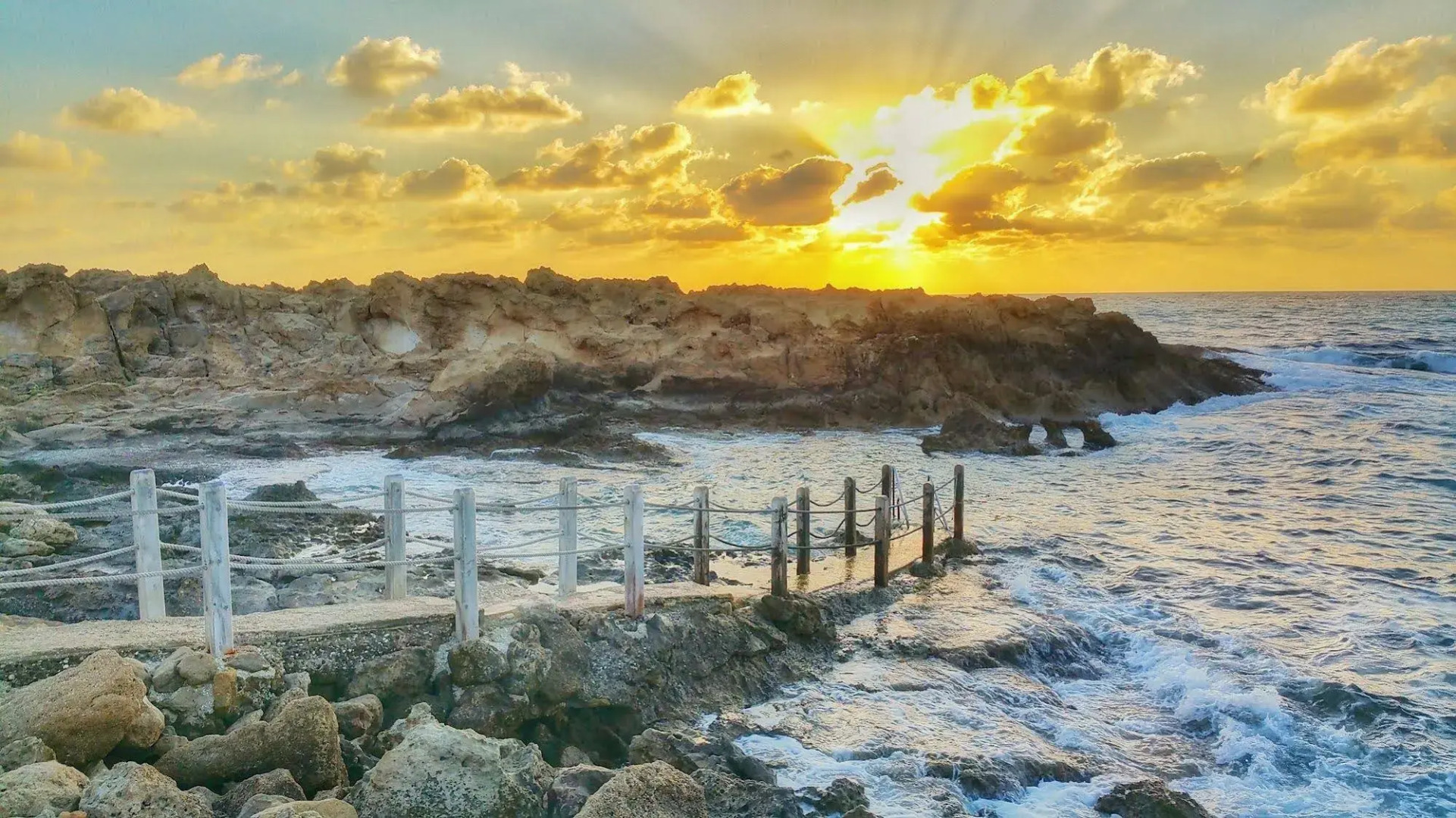 Cynthiana Beach Hotel