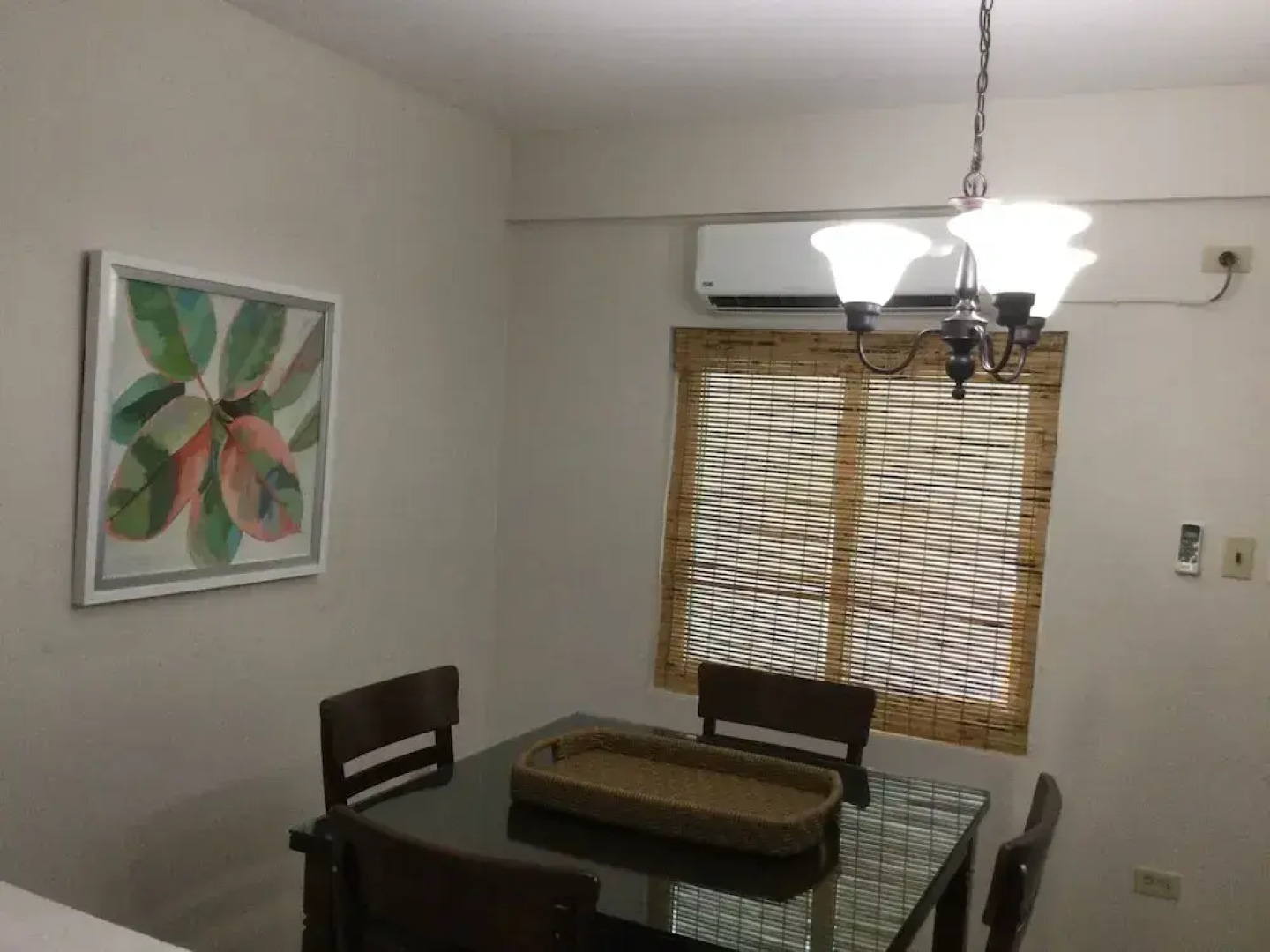 Ella's Park View Townhouse Crown Point