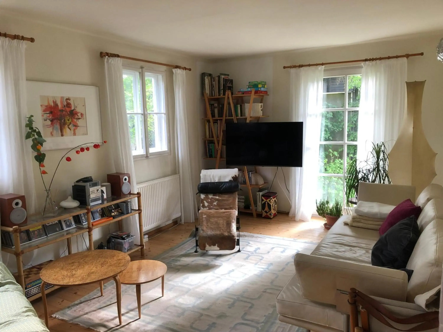 Haus in Anif bei Salzburg mit Sauna und Garten mit Badeteich