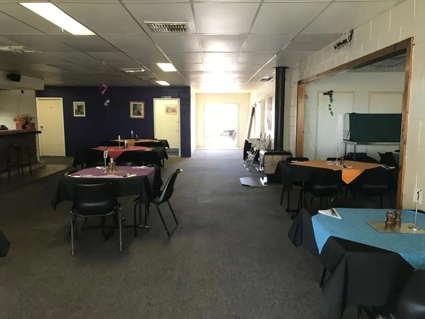 The Oxford Hotel Motel