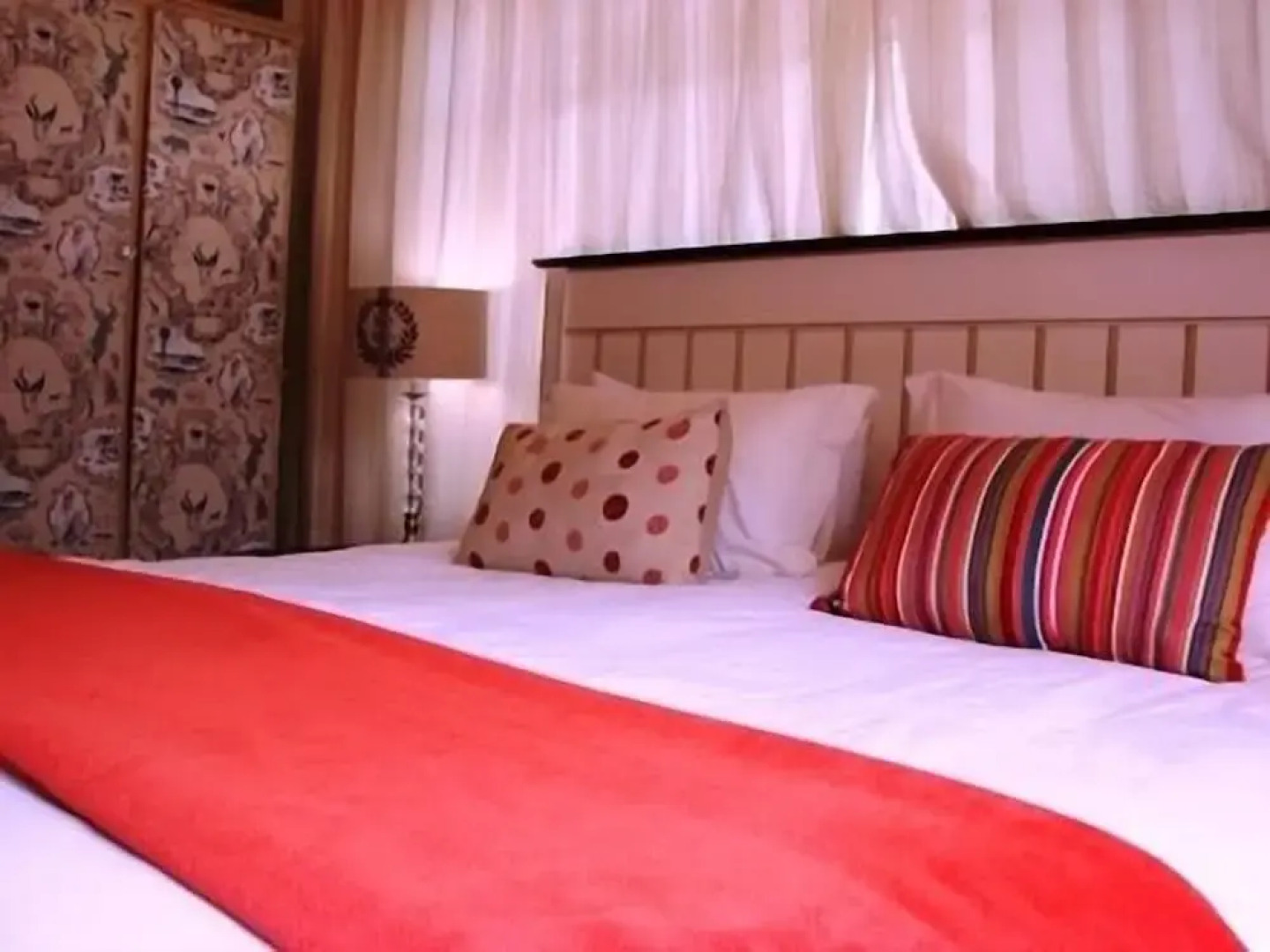 Cottonwood Guesthouse