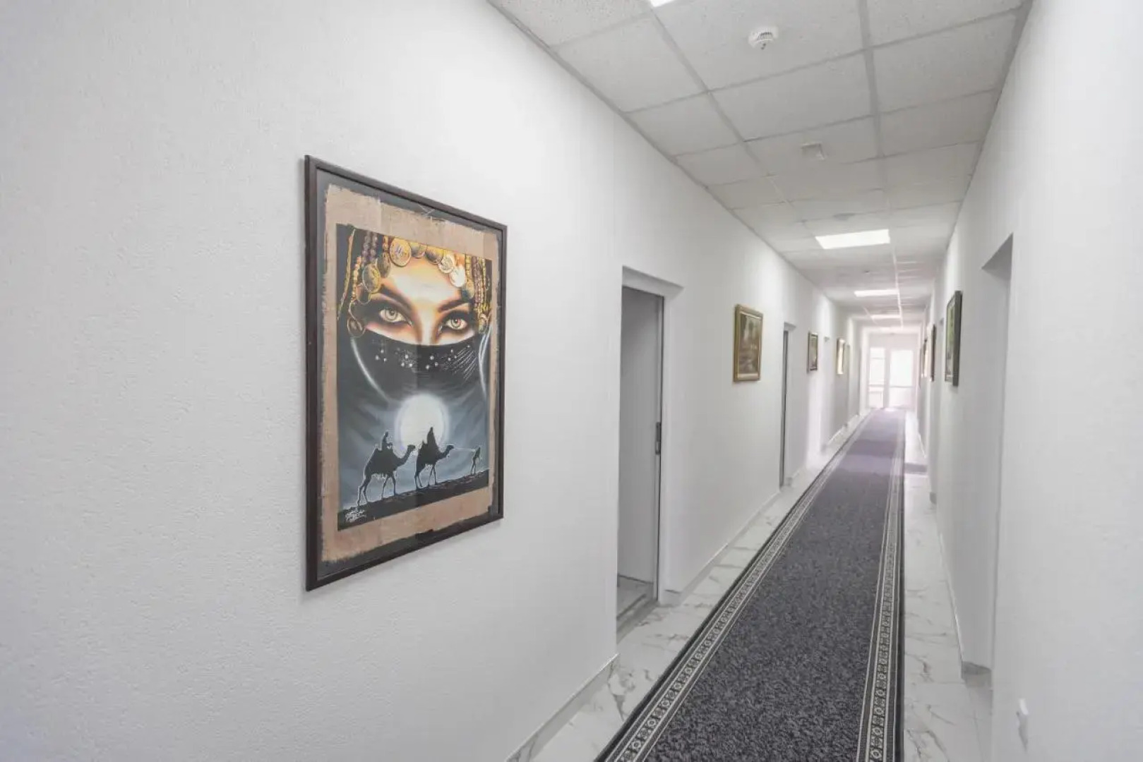 Plavi restoran, Loznica