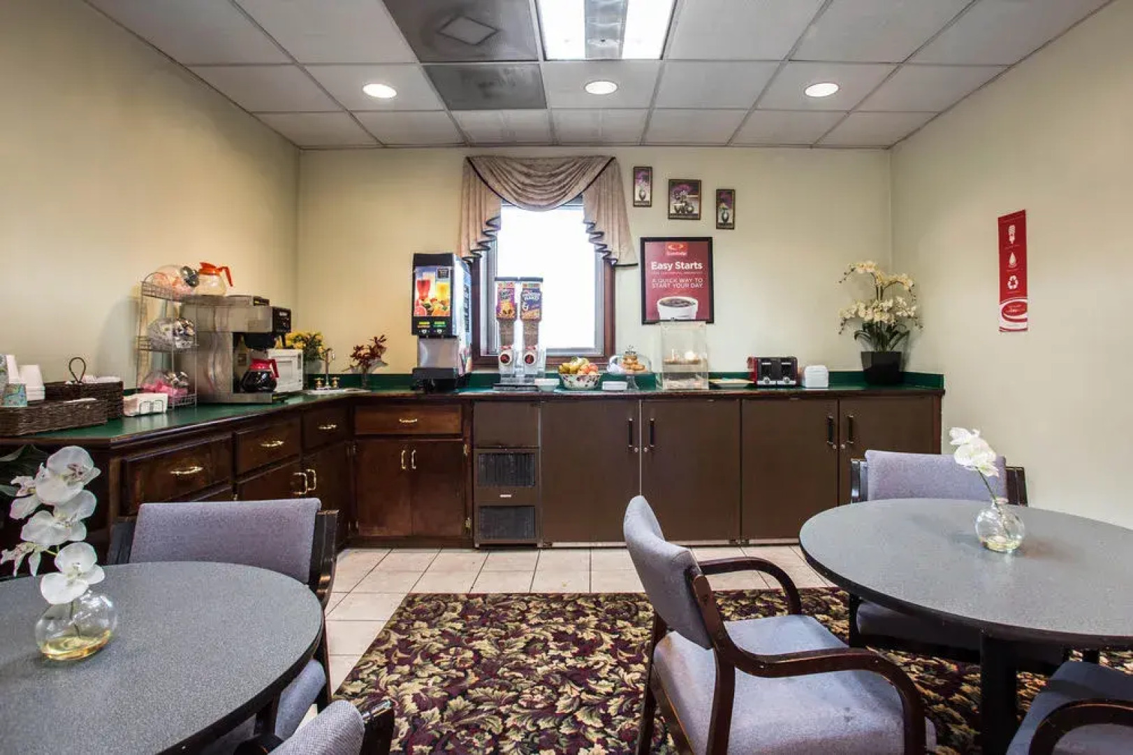 Rodeway Inn & Conference Center