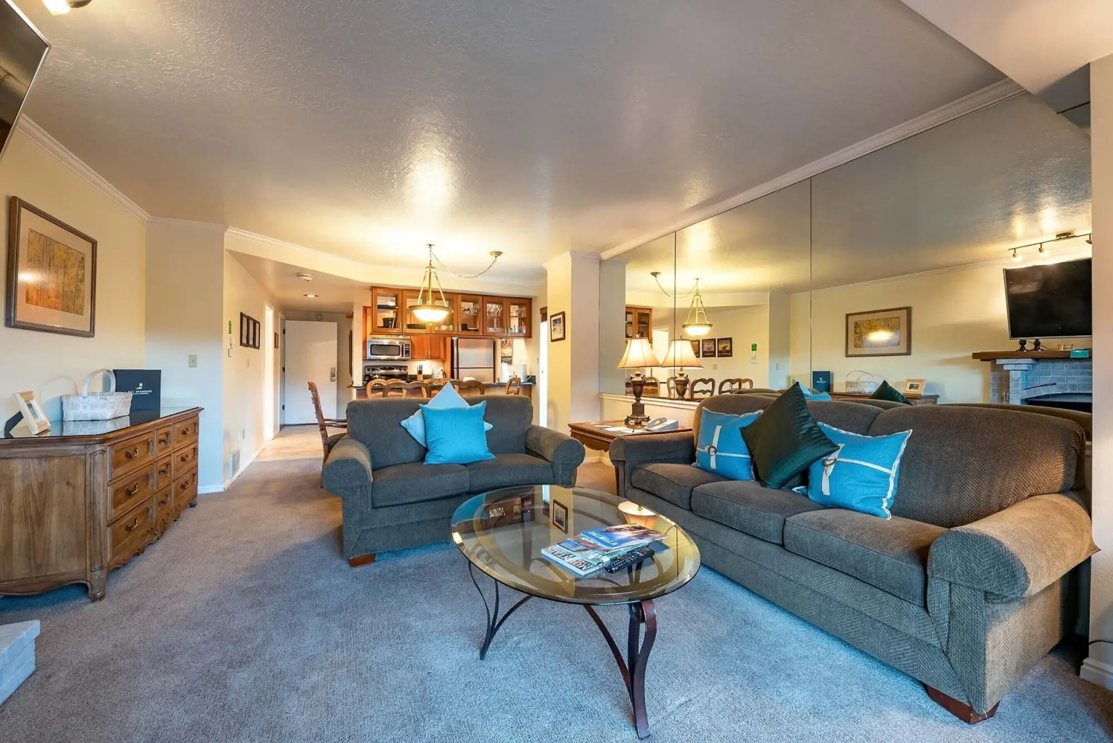 Shadow Ridge by All Seasons Resort Lodging