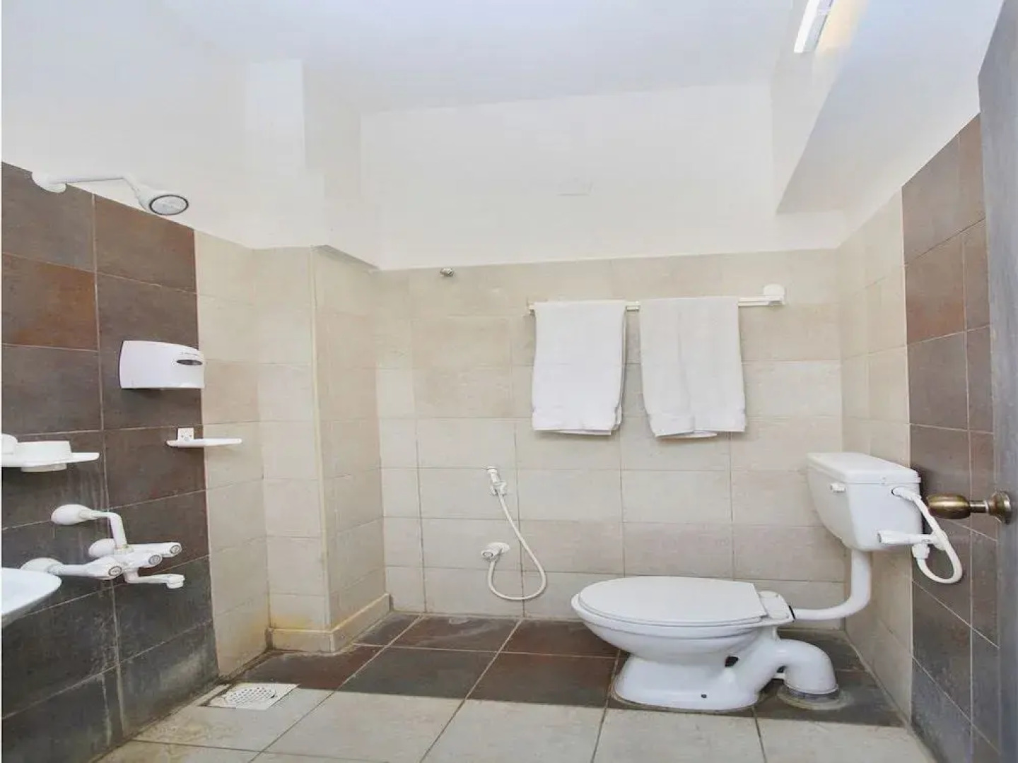 Hotel Sapthagiri Nest