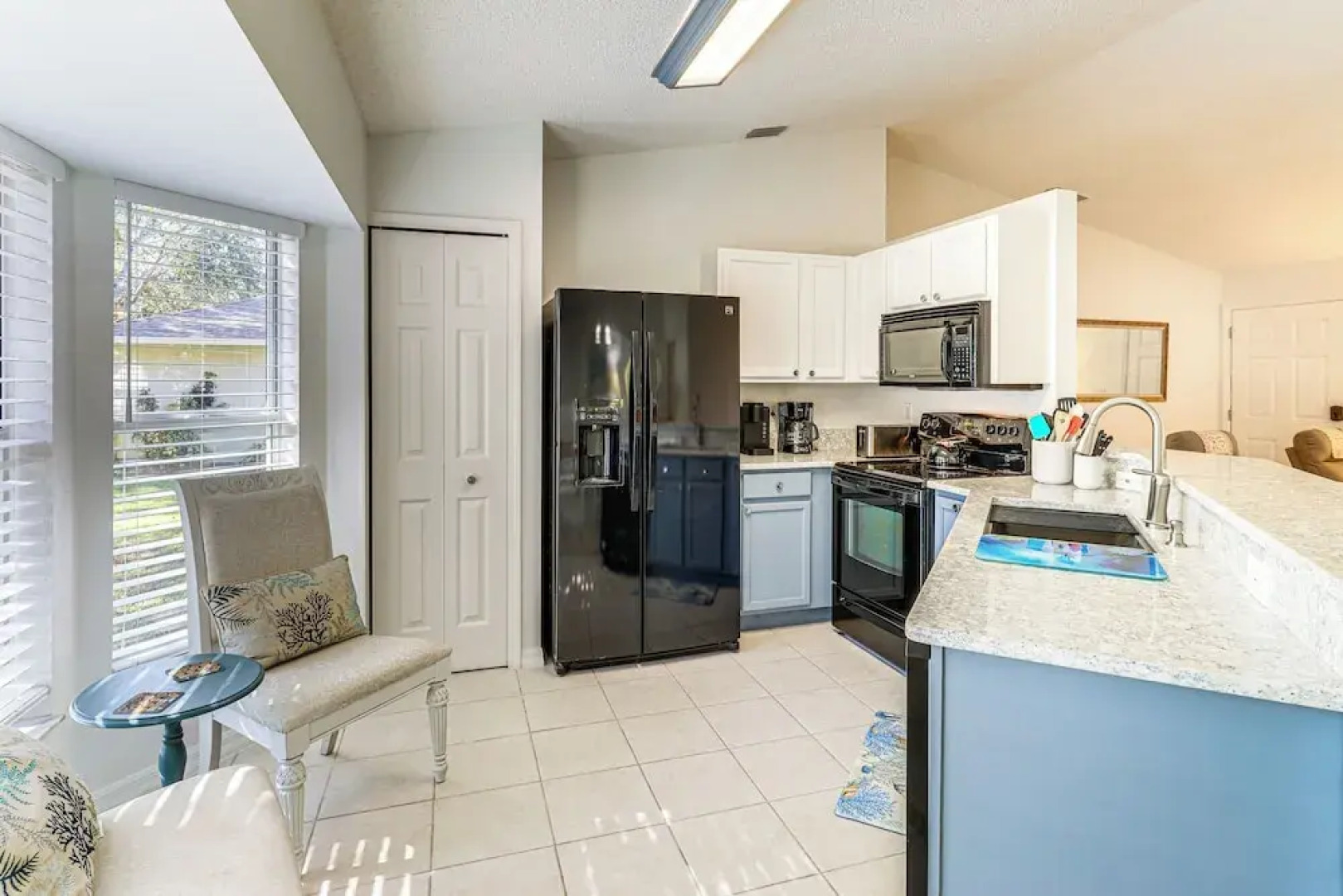 Private Yard & Screened Patio: Sunny Sebastian Gem