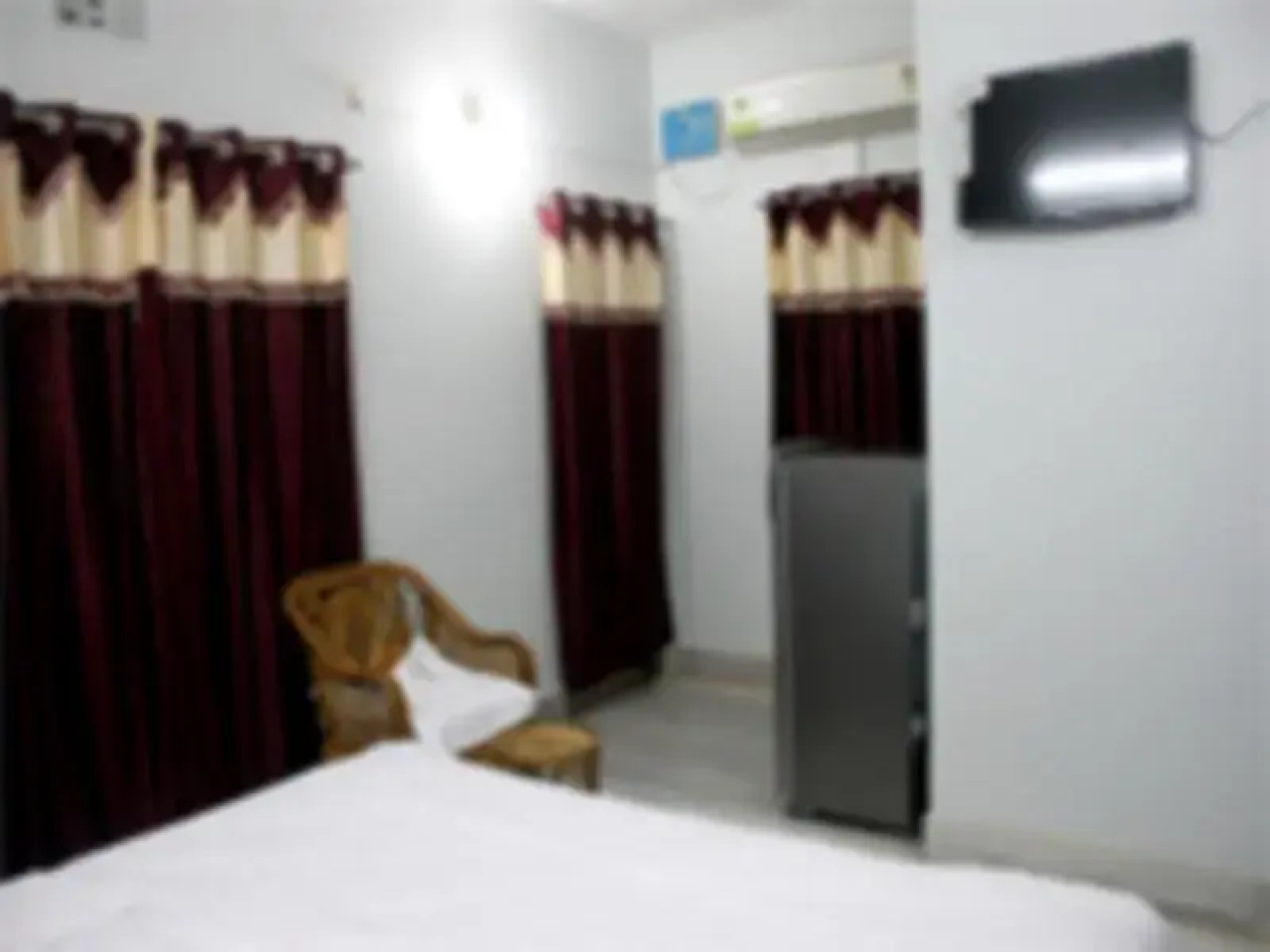 Idol Paradise Bed & Breakfast