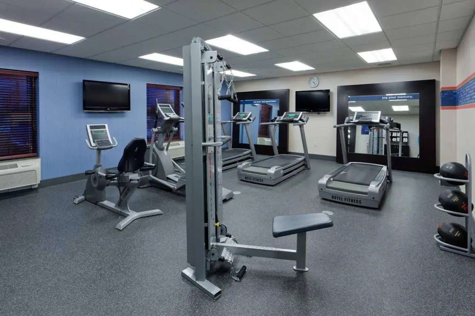 Hampton Inn & Suites Syracuse Dewitt