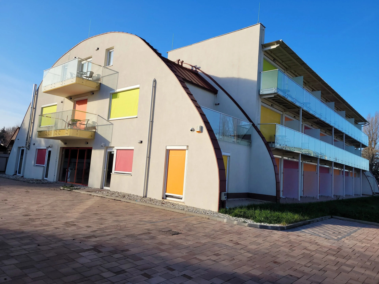 Colors Holiday Hotel