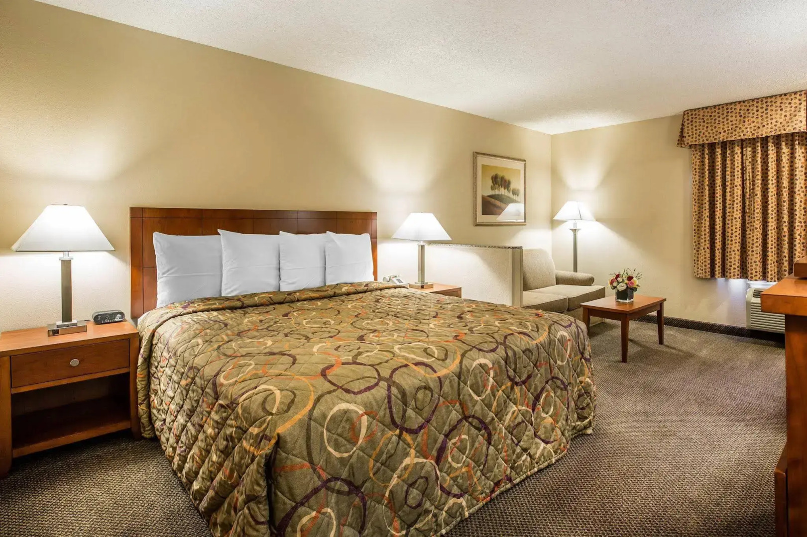 California Inn and Suites Bakersfield