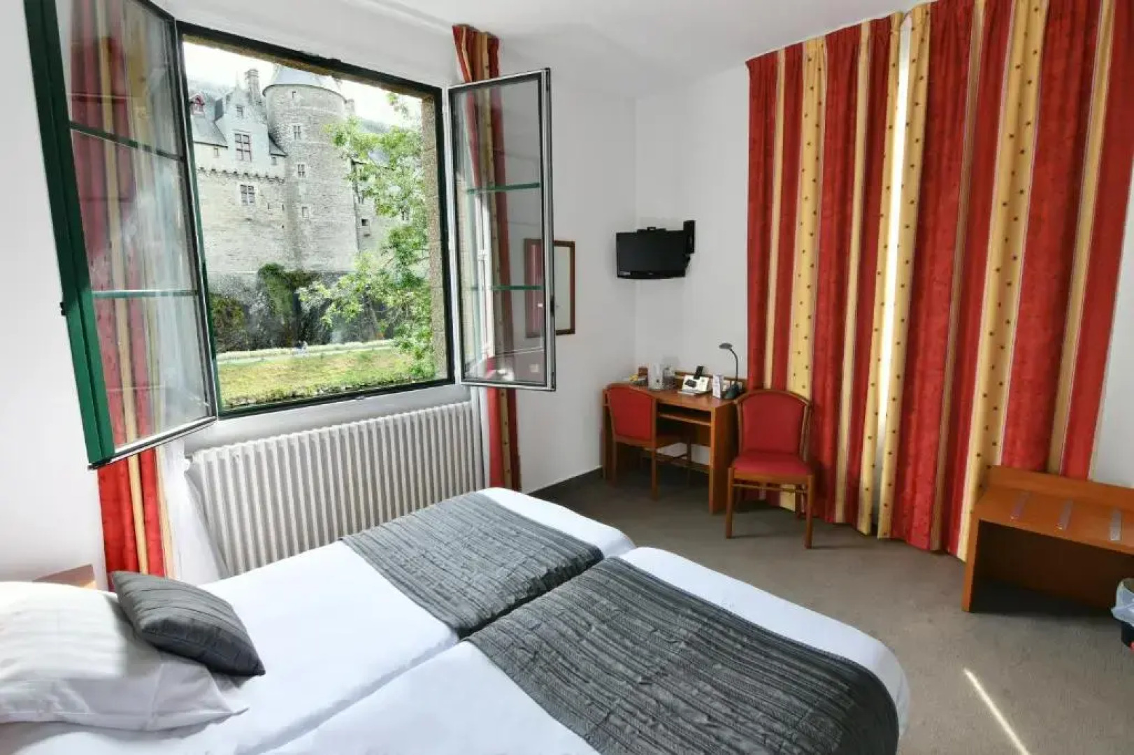 Logis Hotel du Chateau