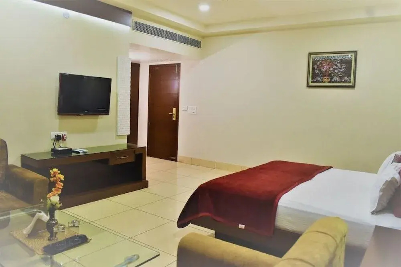 Hotel Ashish Continental