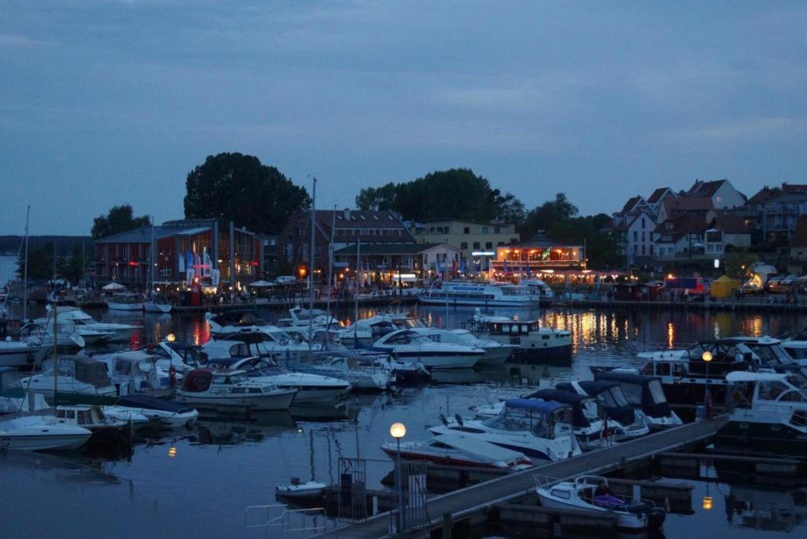 Koje No. 6 (Adults Only)