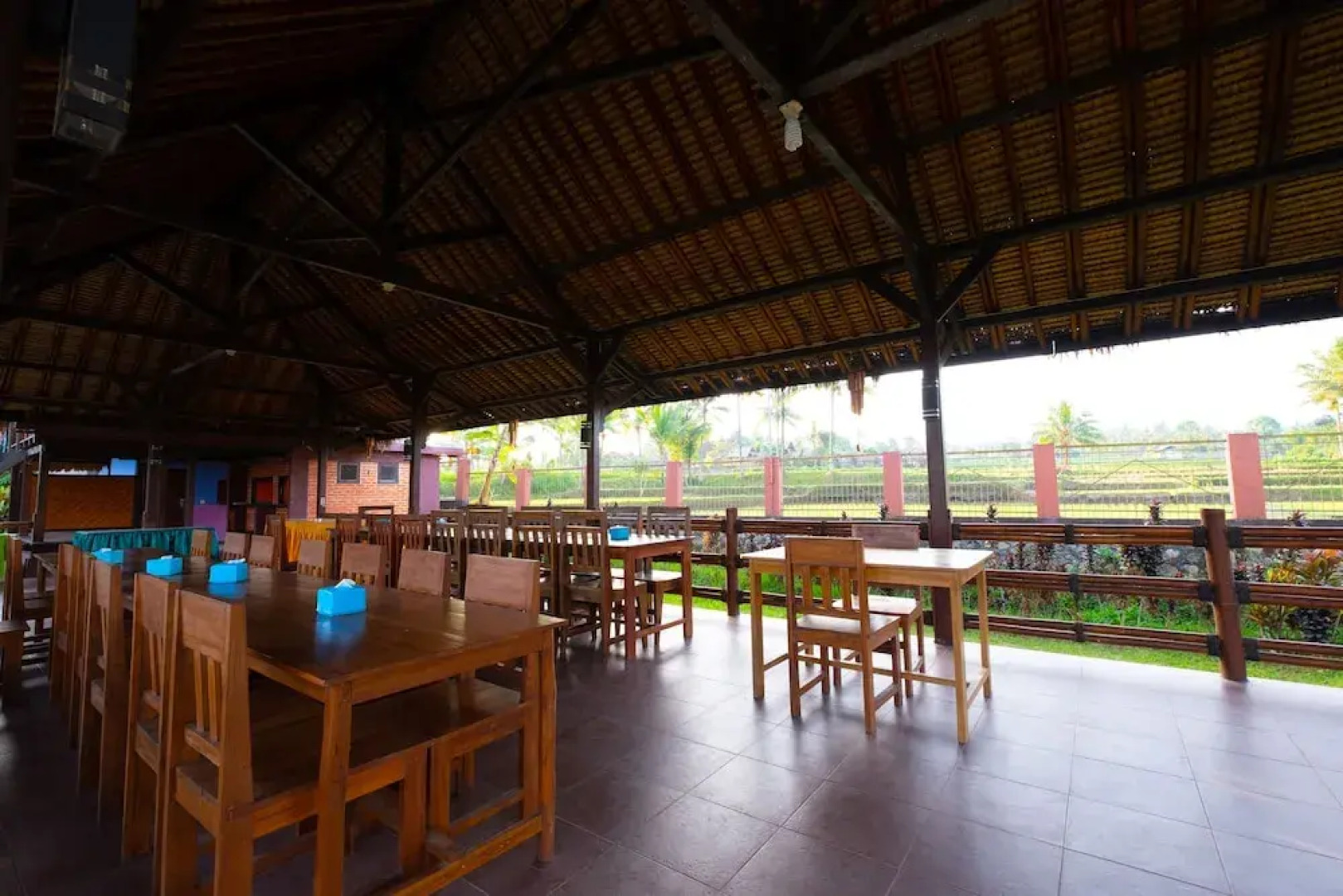 Oyo 1321 Mountain Resort