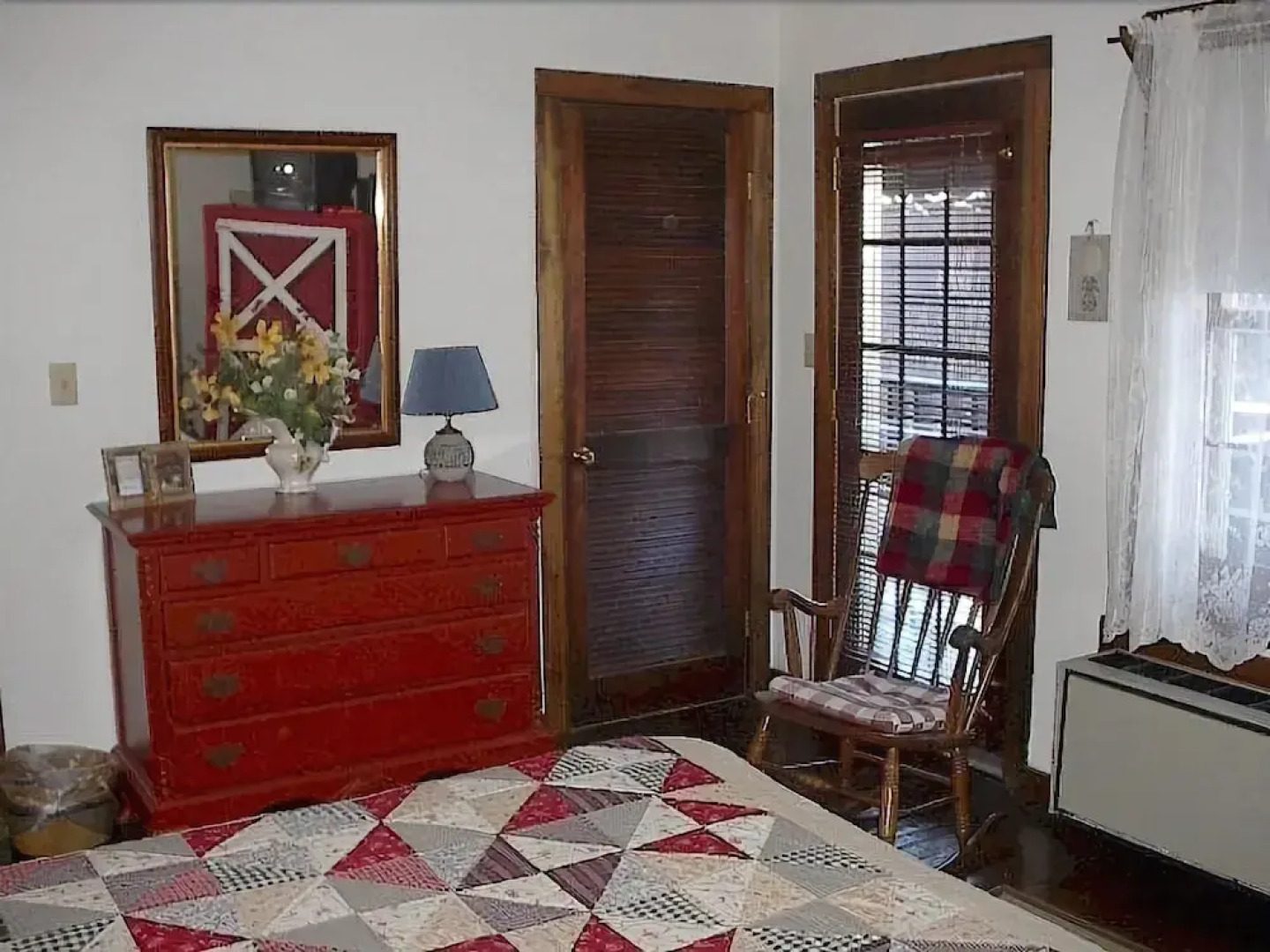 La Perla at Gregory House Country Inn & Restaurant