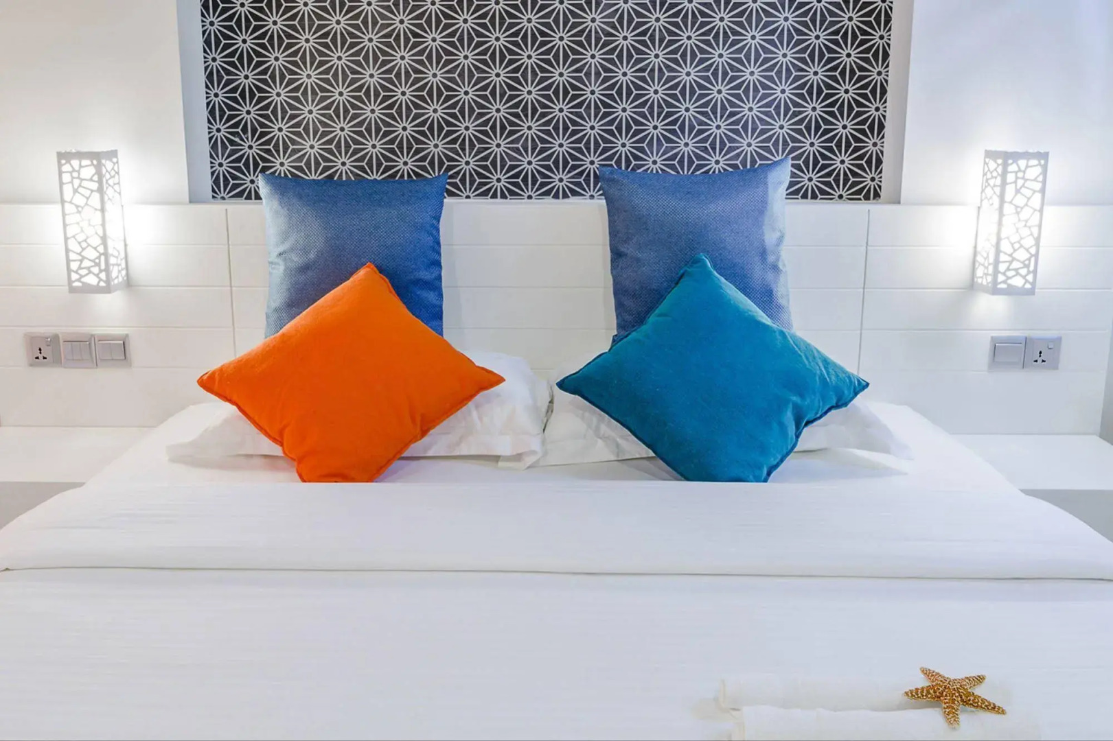 Отель Velana Beach Maldives