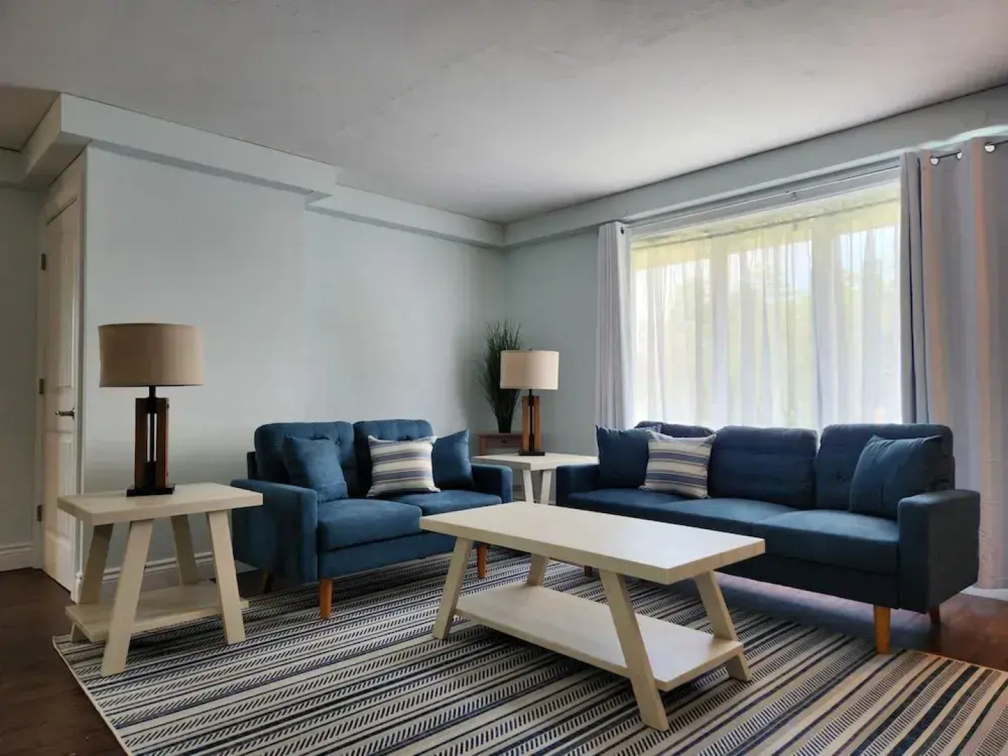 Oasis by the Bay Vacation Suites