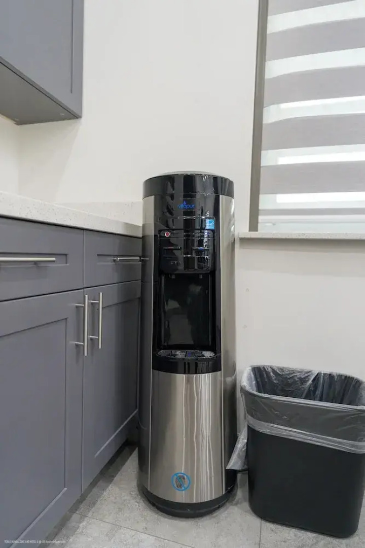 Texas Bungalows Hotel & Hotel Que at  i35 Austin Pflugerville