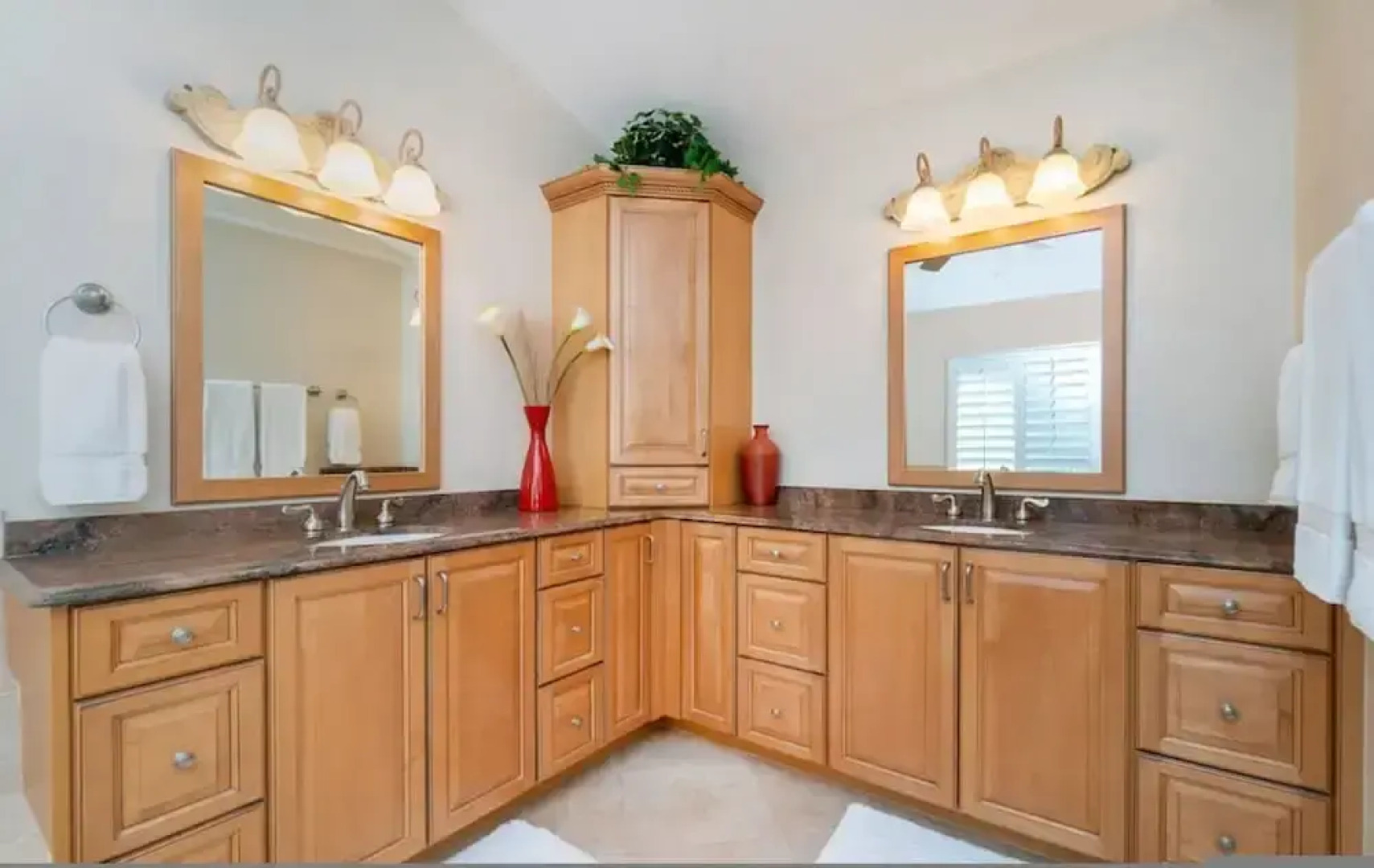 Hibiscus Heated Pool Private Dock Bikes Kayaks Walk to Fishermen s Village