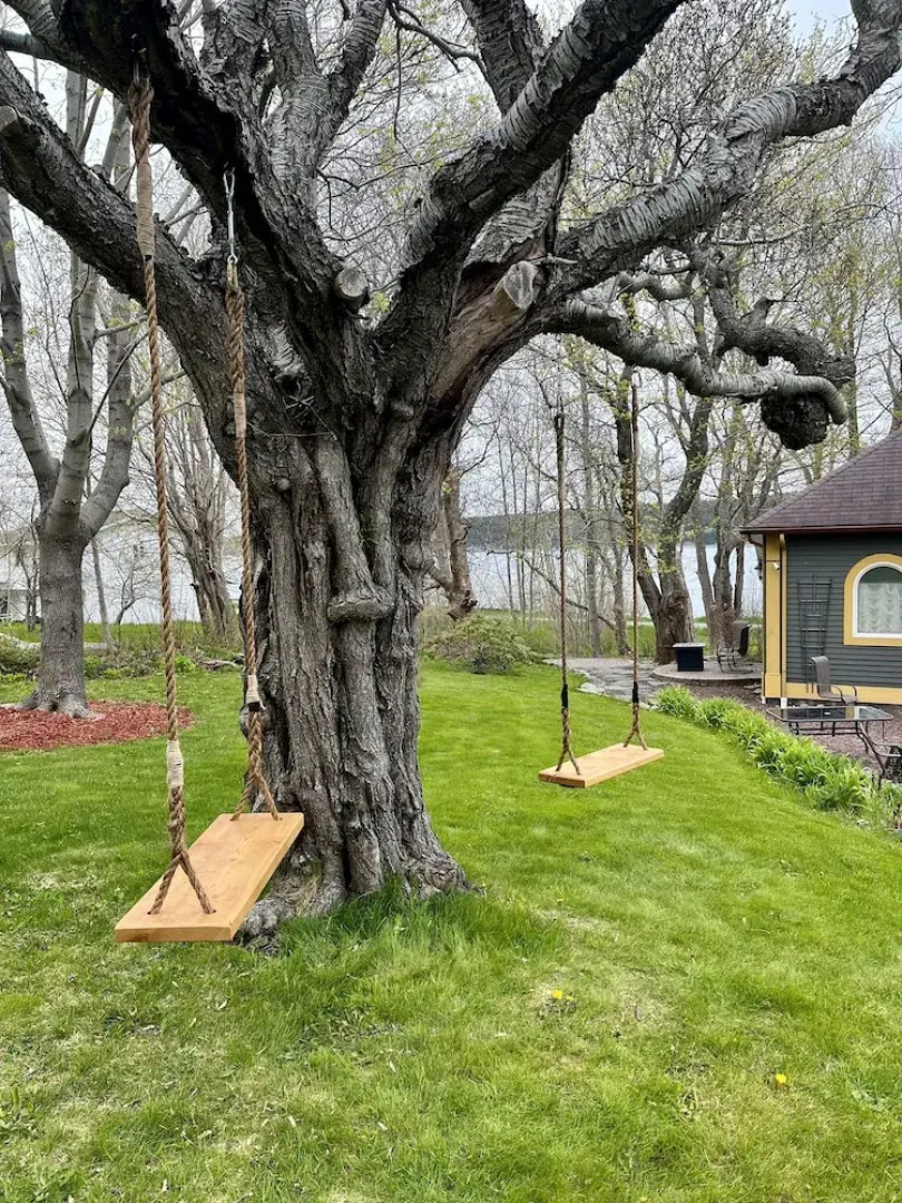 Rose Manor Inn B & B