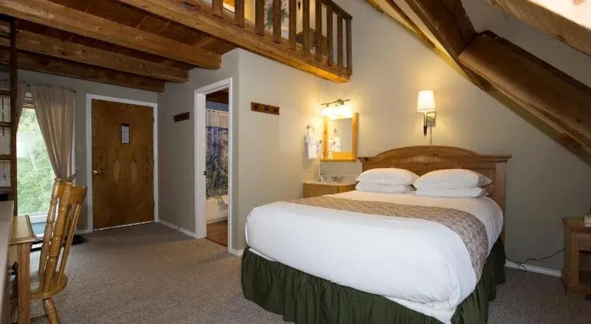 Columbine Inn & Conference Center