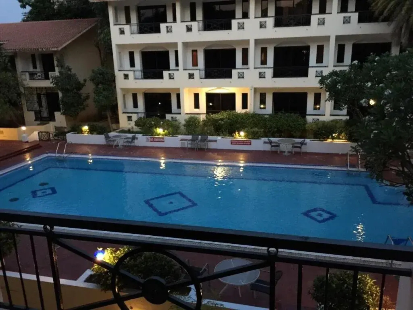 Velan Hotel Greenfields