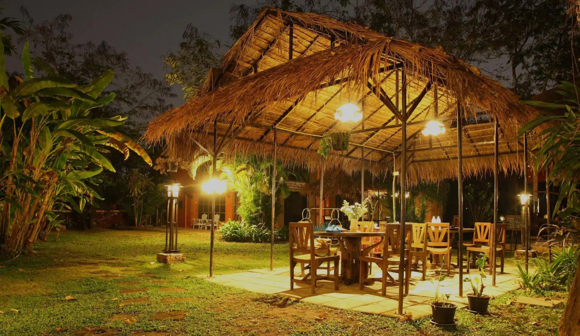 Sawadeeka Villa&Resort