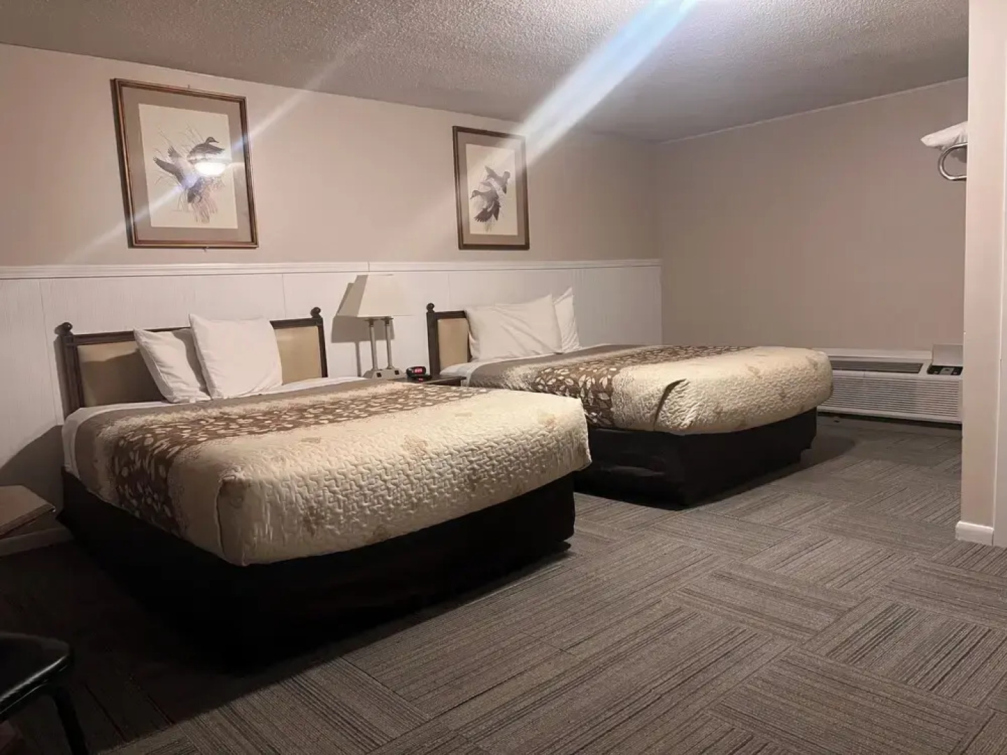 Dew Drop Inn Motel by OYO Miller SD