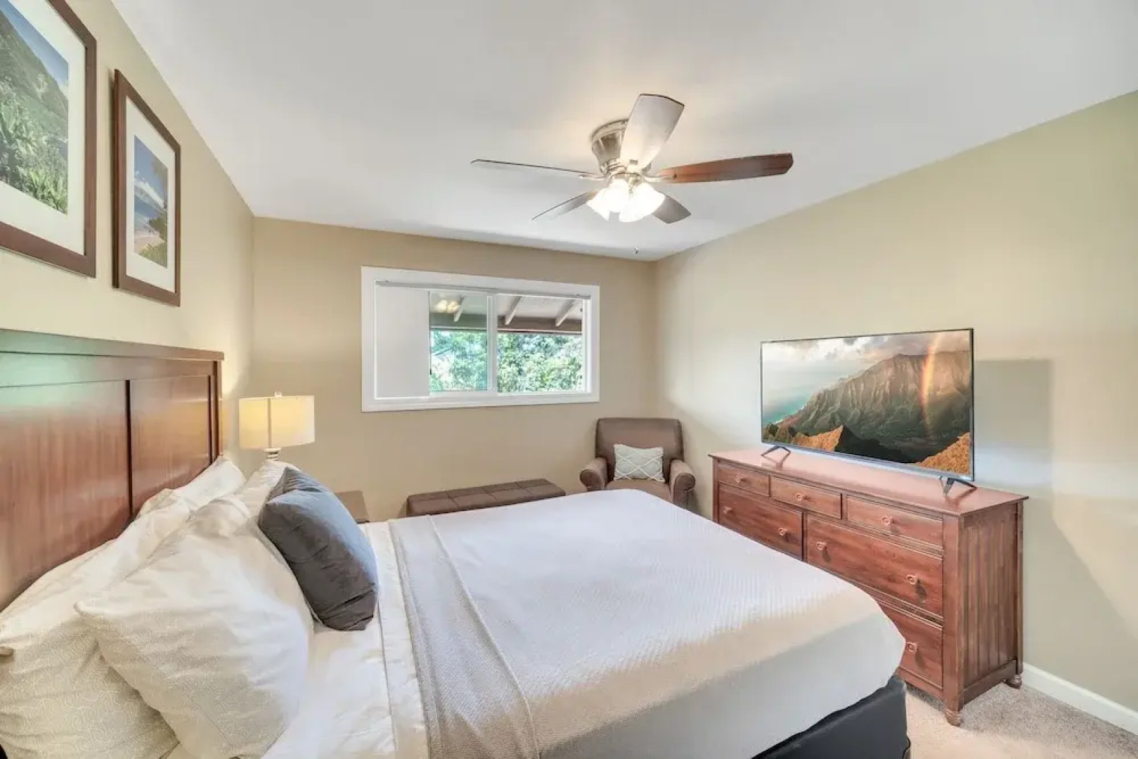 Hale Kahana'lu 2 Bedroom Condo by RedAwning