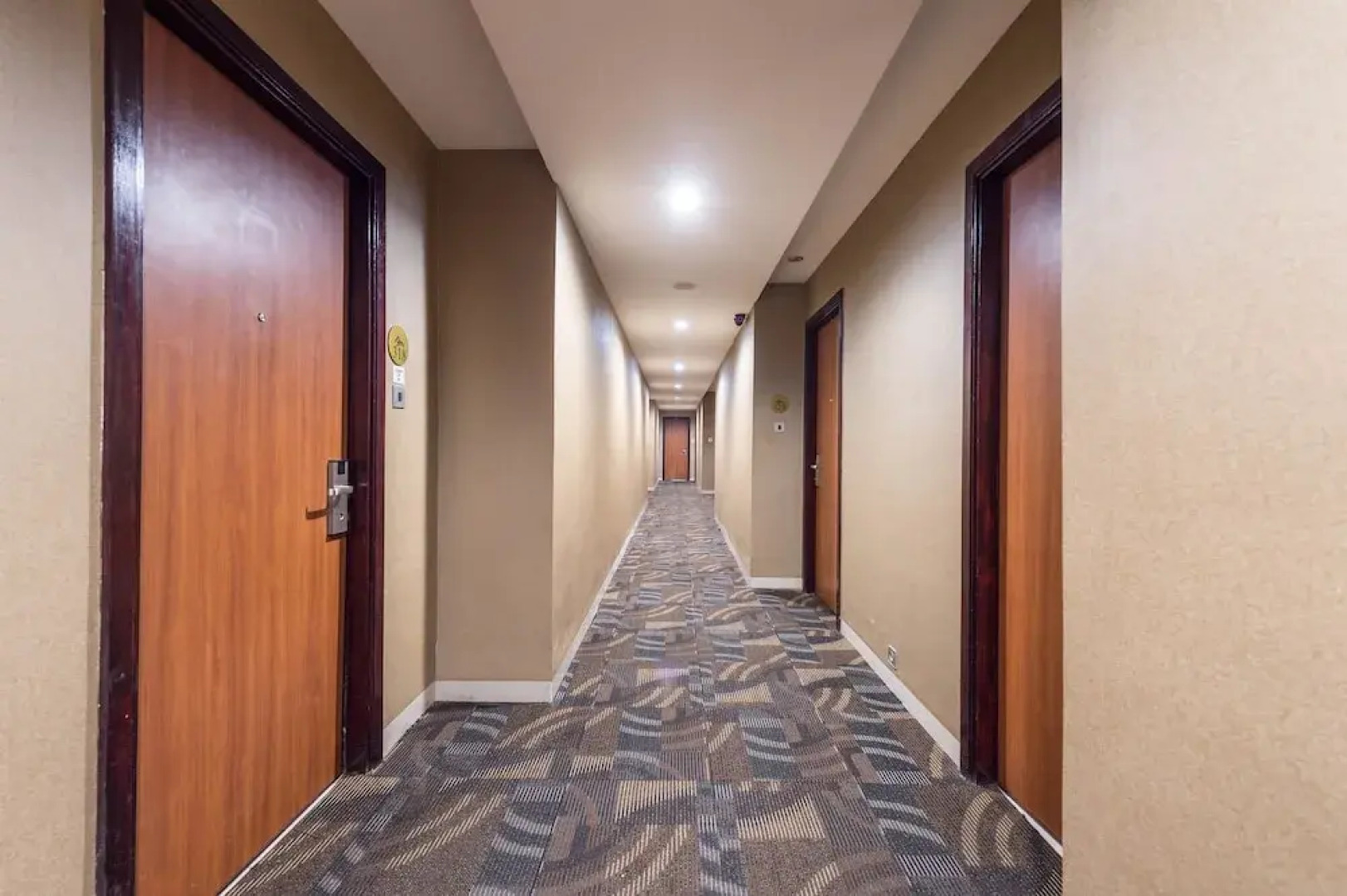 Airy Tengah Merdeka Barat 428 Pontianak