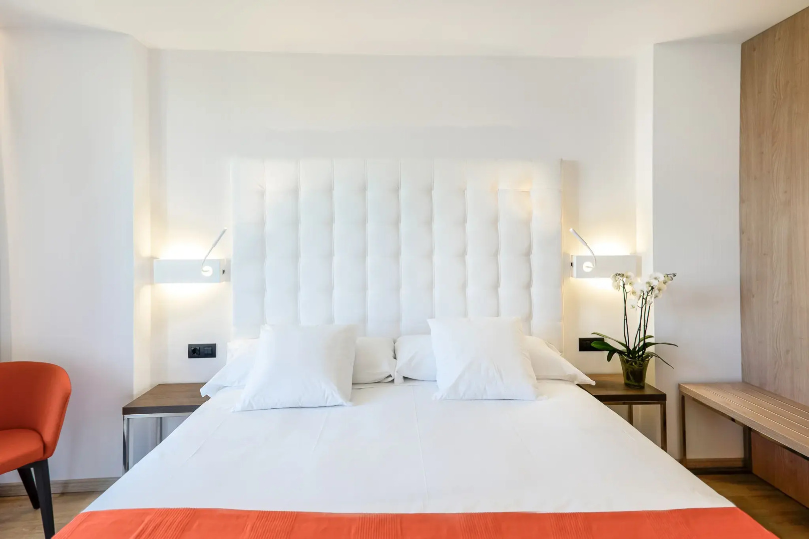 Отель Caledonian