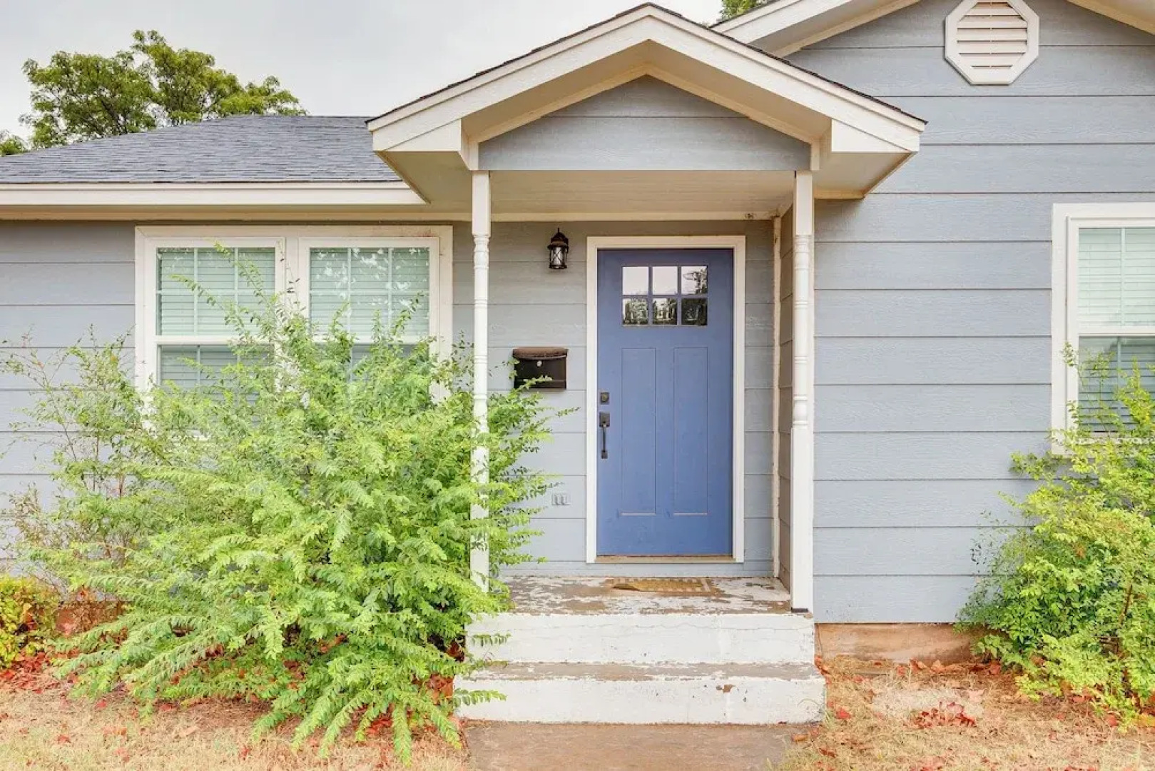 Updated Home w/ Yard ~ 14 Mi to Quartz Mountain!