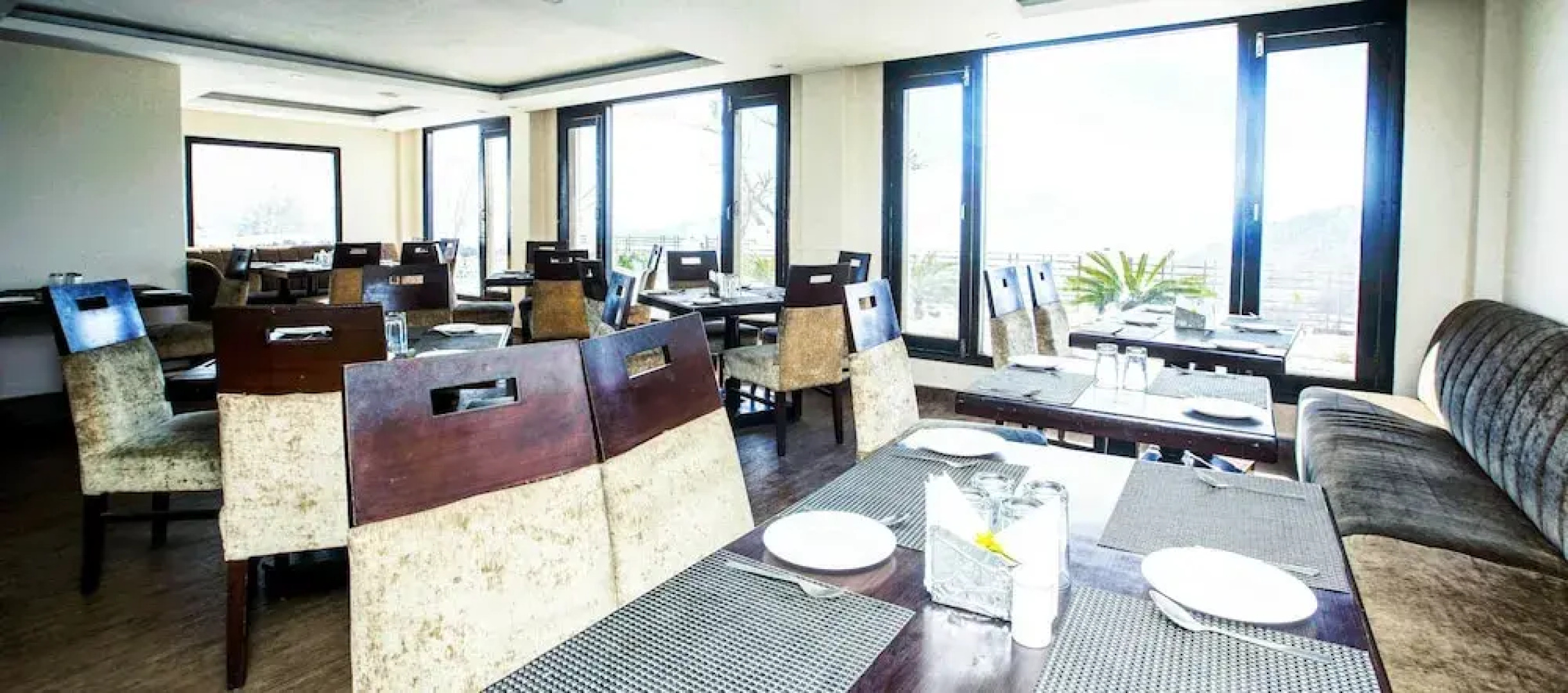 Hotel Patnitop Heights