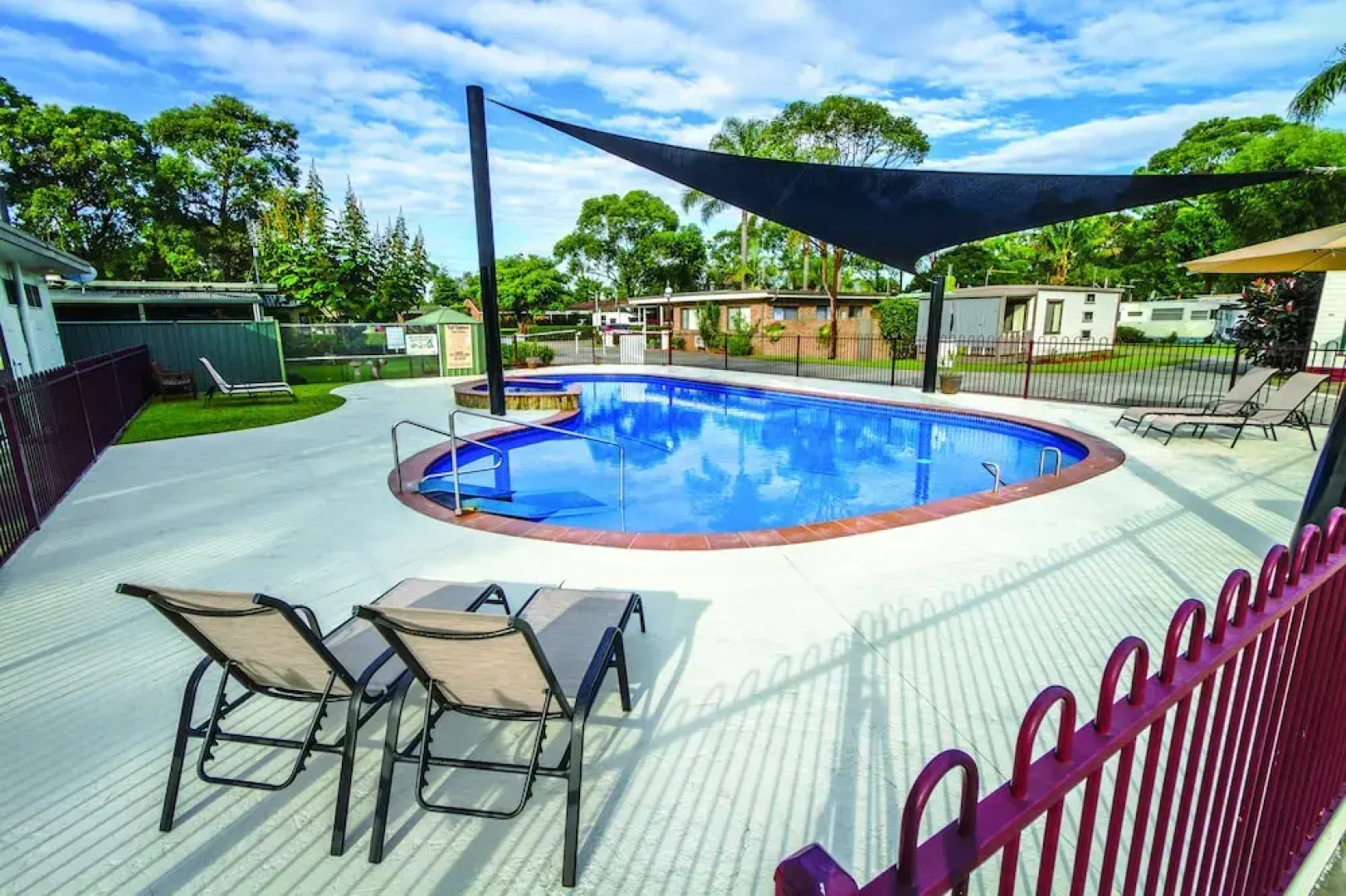 Shoalhaven Heads Village