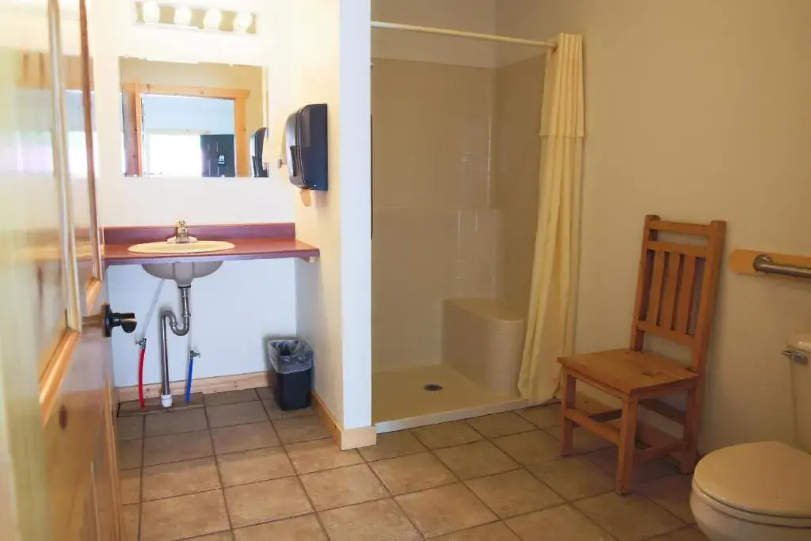 The Longhorn Ranch Lodge and RV Resort
