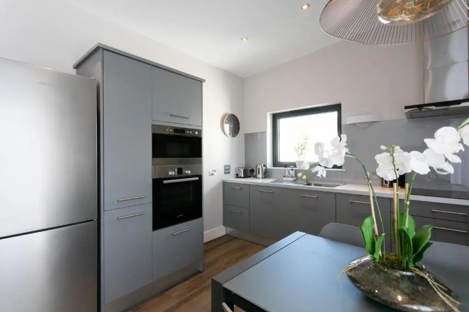 Custom House Apartments