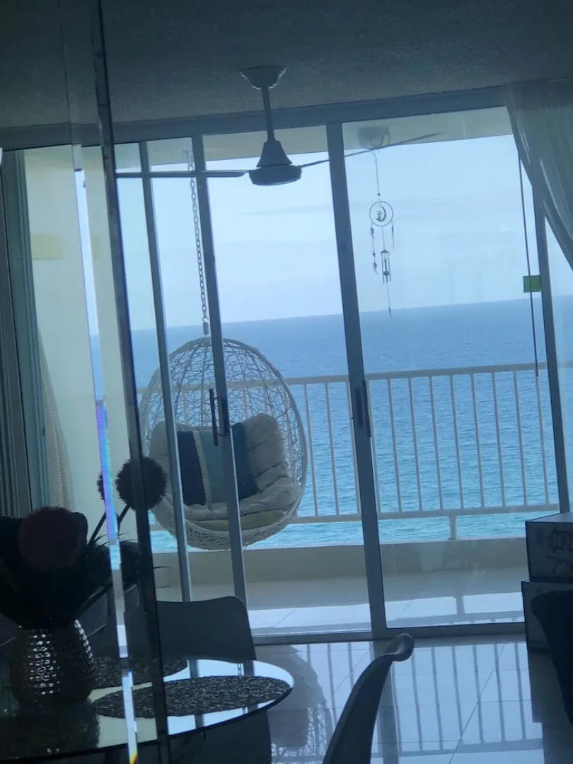 Ocean View Gorgeous 1 Bedroom Apt