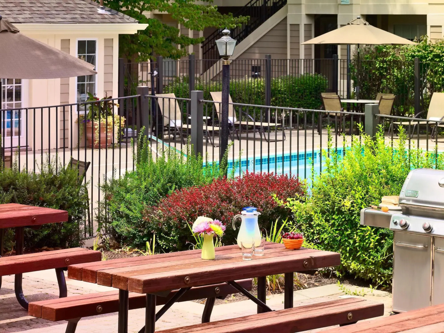 Sonesta Simply Suites Cleveland Westlake