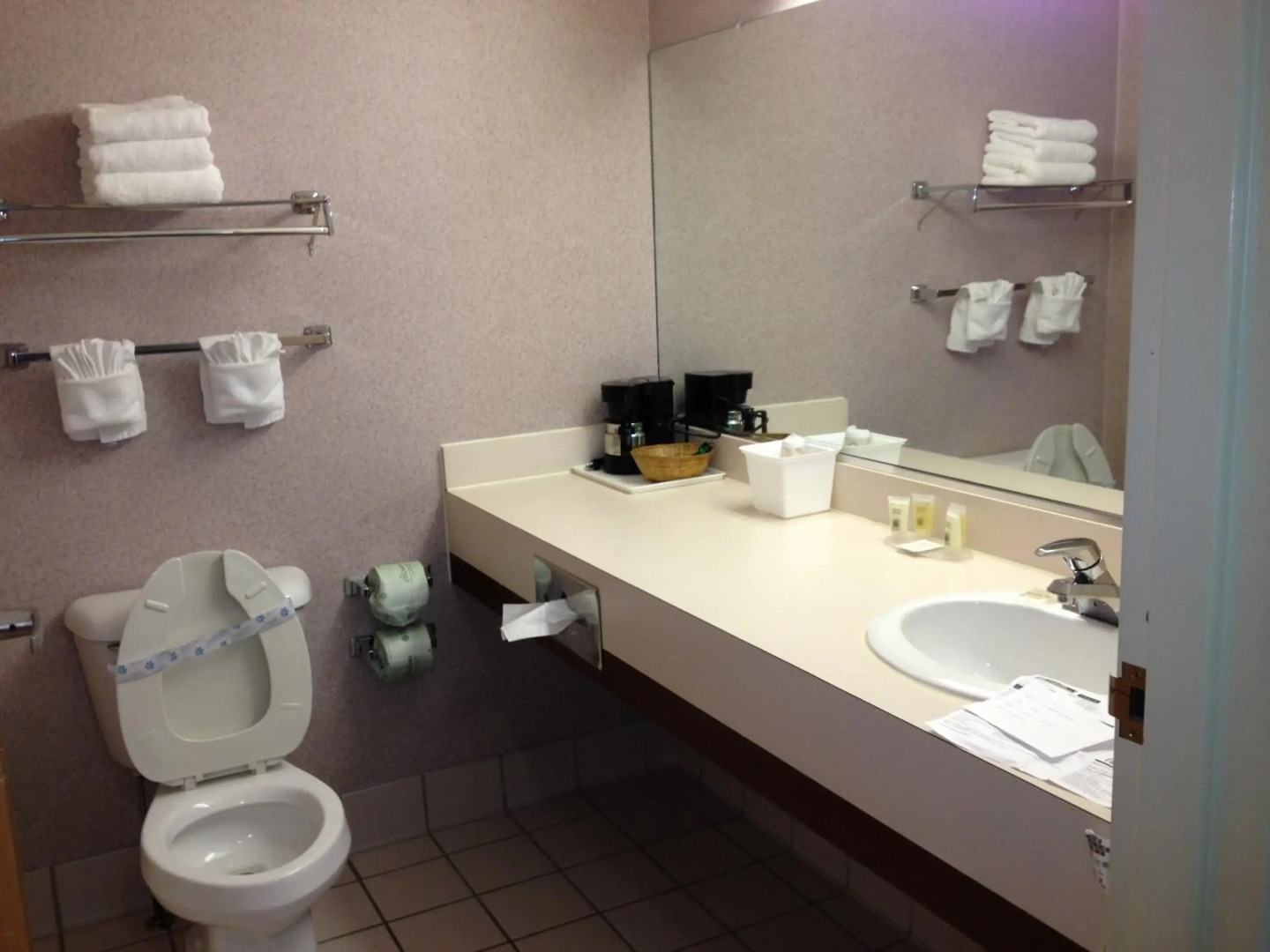 Cherokee Grand Hotel