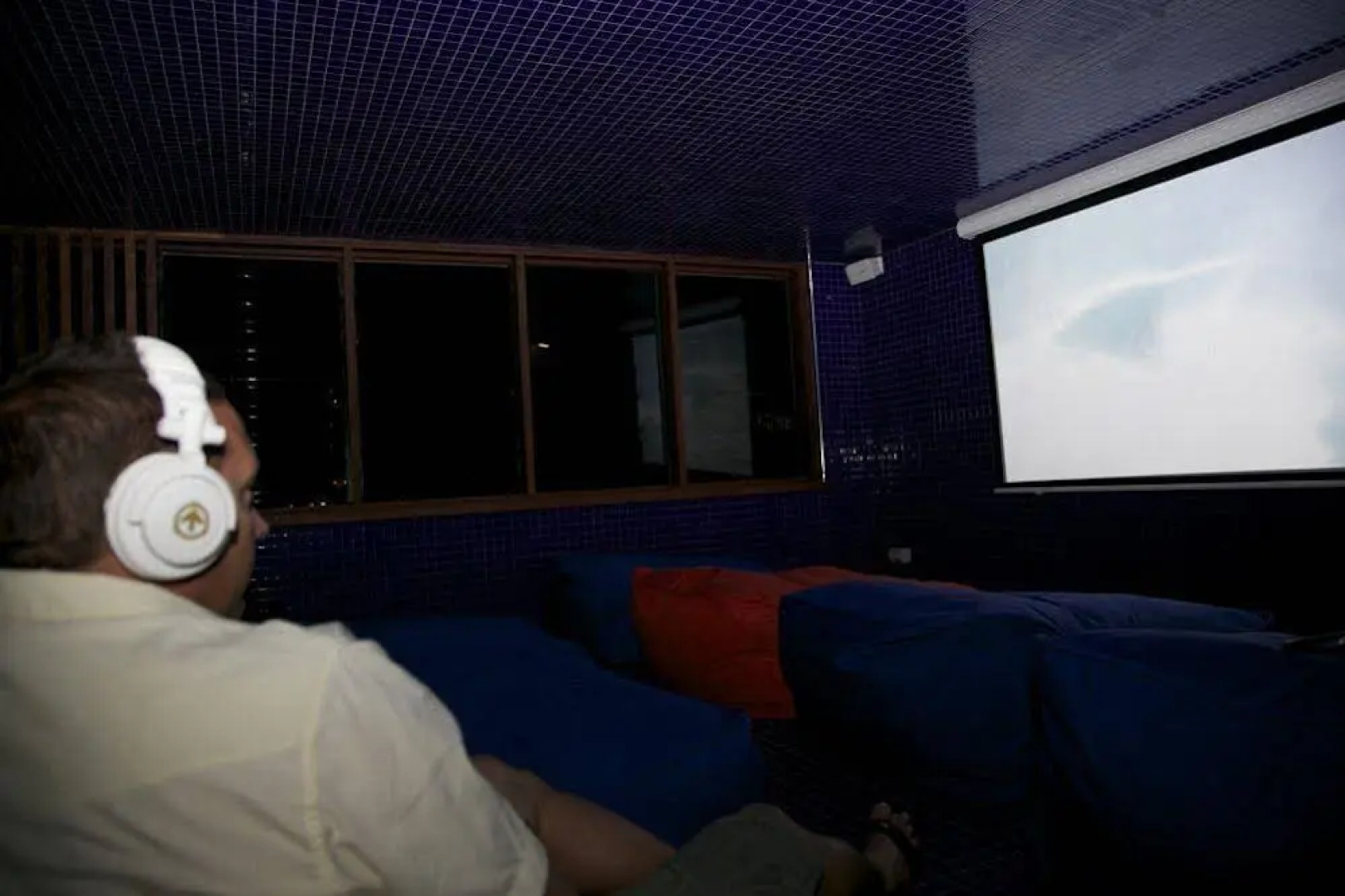 Komune Resort and Beach Club Greenmount Beach