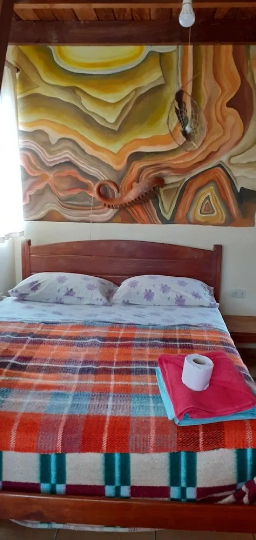 Andorina Hostal, Arte & Cultura