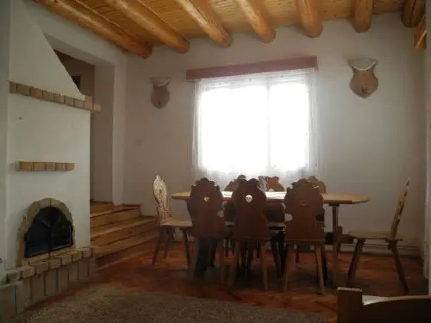 Casa cu Sindrila / Zsindelyes Vendégház