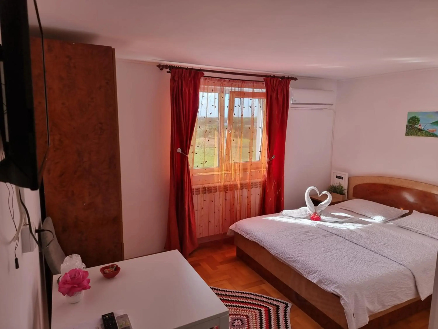 Casa cu Trandafiri Murighiol