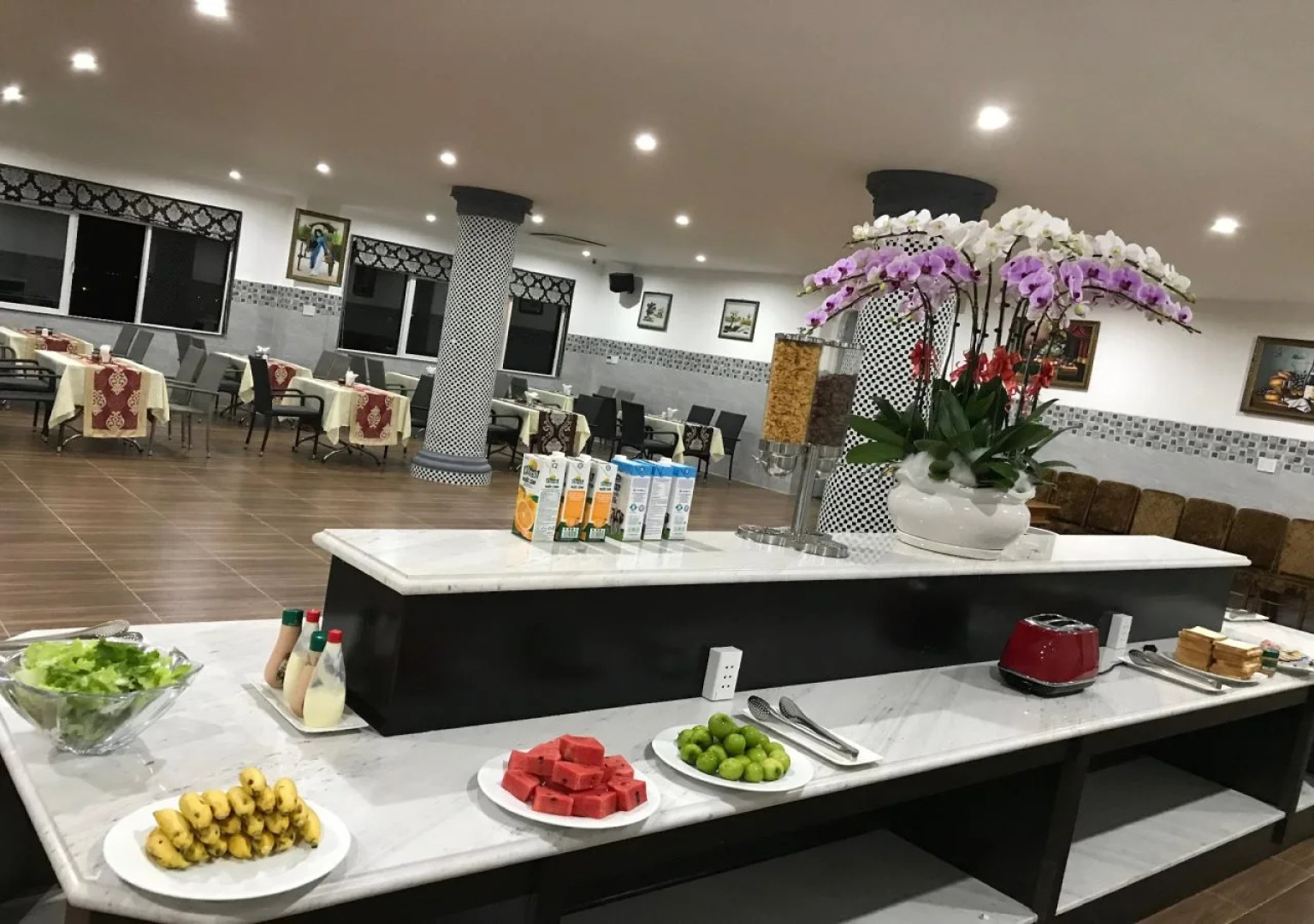 Long Bao Chau Hotel